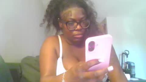 lightchocolate online show from March 9, 2026, 7:29 pm