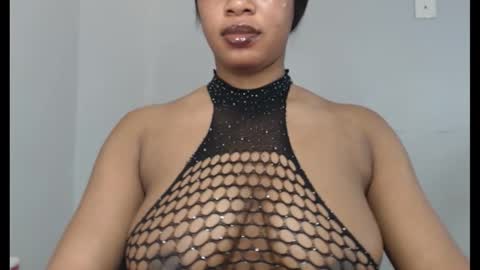 ESTHER online show from September 27, 2025, 7:57 am