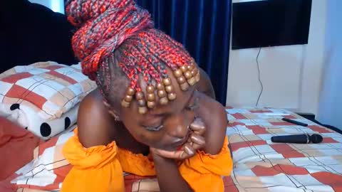 Snapshot of choco_fordaddy chatting on May 7, 2026, 12:54 pm choco_fordaddy online show from May 7, 2026, 12:54 pm