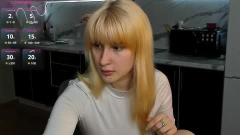 Snapshot of choco_meowx chatting on April 8, 2026, 7:08 am choco_meowx online show from April 8, 2026, 7:08 am