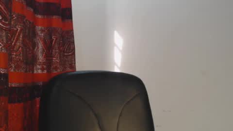 choco_petitqueen online show from December 20, 2024, 9:00 am