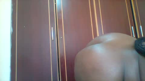 chocobabe002 online show from May 16, 2026, 10:36 am