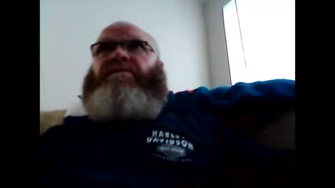 chocolate_lover32 online show from June 8, 2026, 8:42 pm