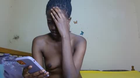 chocolatebony_ online show from July 17, 2026, 8:43 am