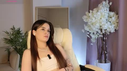 Jane online show from September 10, 2025, 12:05 pm