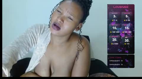 chocolatemilkebony online show from October 7, 2025, 6:21 am