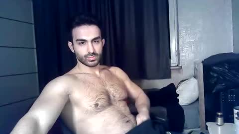 GreekGod online show from April 30, 2026, 11:42 pm