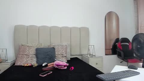 ChoeANDbritany online show from October 12, 2025, 7:35 pm