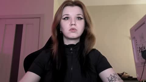 Lissa online show from April 6, 2026, 12:30 am