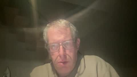 choupipat1 online show from November 10, 2025, 5:28 am