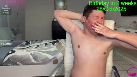 Chris Evens online show from October 5, 2025, 1:04 am