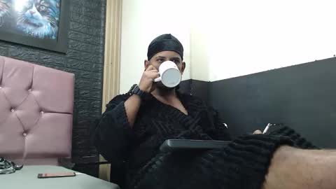 Snapshot of chris_dick2 chatting on October 17, 2025, 6:49 am chris_dick2 online show from October 17, 2025, 6:49 am