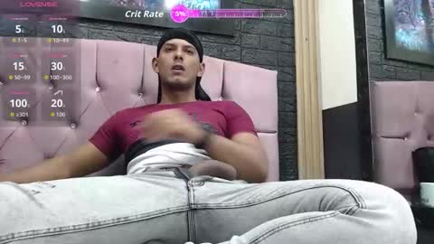 chris_dick2 online show from November 29, 2025, 4:26 am