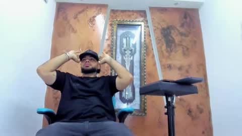 chris_evans00 online show from February 6, 2026, 11:24 am