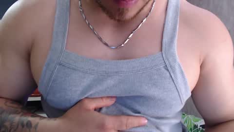 Snapshot of chris_huntter chatting on February 23, 2025, 5:50 pm chris_huntter online show from February 23, 2025, 5:50 pm