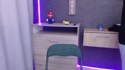 Snapshot of chris_huntter chatting on October 26, 2025, 4:02 pm chris_huntter online show from October 26, 2025, 4:02 pm