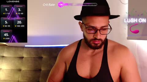 cris         Twitter magnum101010 insta magnumc20 online show from December 24, 2024, 6:17 pm