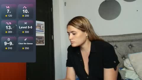 Yarixa online show from February 25, 2025, 8:30 pm