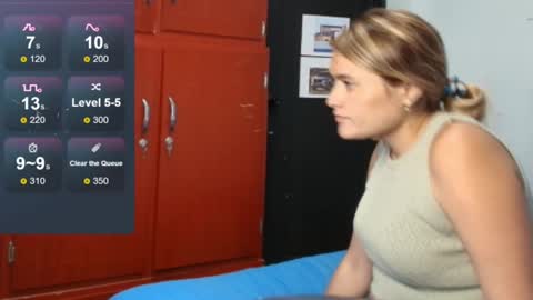 Yarixa online show from February 26, 2025, 8:33 pm