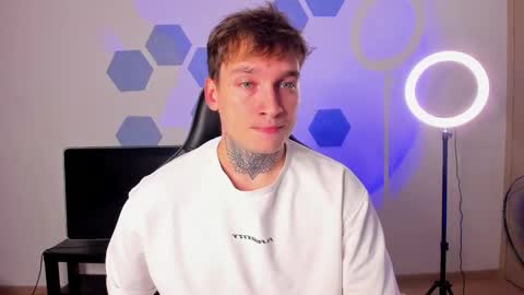 Chris Tyson online show from September 11, 2025, 12:33 am