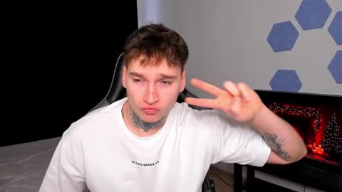 Chris Tyson online show from December 14, 2025, 7:47 am