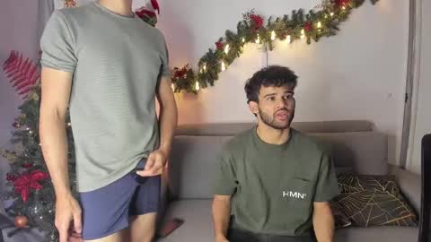 Snapshot of chrisandrew_ chatting on December 9, 2024, 3:07 am Im Chirs IM MODEL INDEPENDT online show from December 9, 2024, 3:07 am