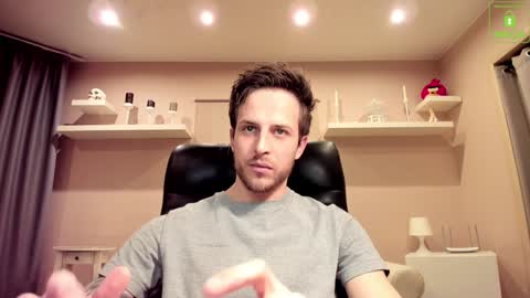 Snapshot of chriscarrey chatting on December 22, 2024, 1:45 am Chris online show from December 22, 2024, 1:45 am