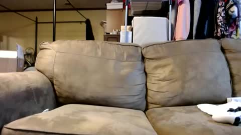 chrisintn online show from October 20, 2025, 10:54 pm