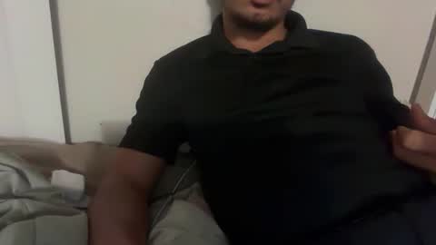 chrislover2125 online show from April 10, 2026, 4:50 am