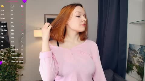 Snapshot of chrisme_please chatting on April 3, 2026, 7:12 pm Lizz online show from April 3, 2026, 7:12 pm