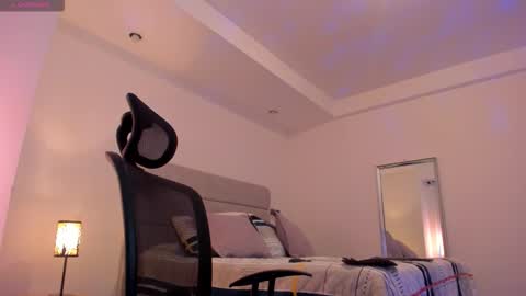 chrismorgan24 online show from February 10, 2026, 11:09 pm