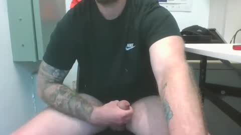 Snapshot of chrisomate31 chatting on January 31, 2025, 8:43 am chrisomate31 online show from January 31, 2025, 8:43 am