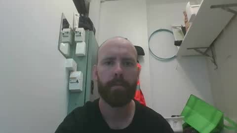 Snapshot of chrisomate31 chatting on February 17, 2025, 1:15 am chrisomate31 online show from February 17, 2025, 1:15 am