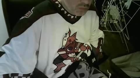 chrisprngr online show from February 15, 2026, 3:42 pm