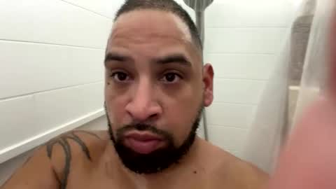 chrisr4203 online show from December 4, 2025, 3:27 am