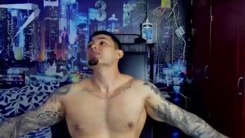 Chriss Stewart online show from June 12, 2026, 2:32 am