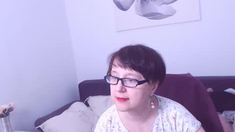 Christa online show from December 16, 2024, 4:13 am