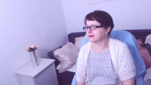 Christa online show from December 19, 2024, 6:23 pm