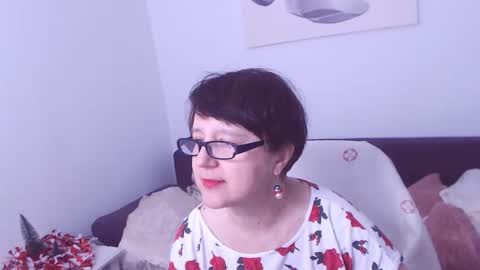 Christa online show from December 22, 2024, 6:48 pm