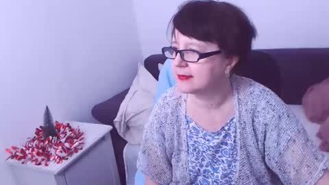 Christa online show from December 29, 2024, 7:43 pm