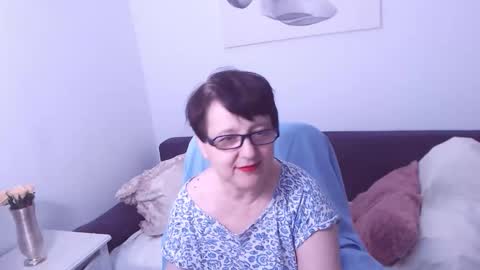 Christa online show from November 14, 2025, 12:53 am