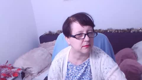 Christa online show from December 15, 2025, 2:27 am