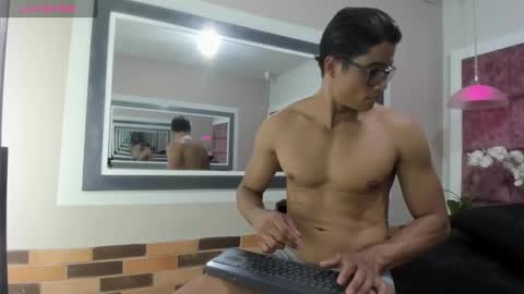 Snapshot of christian_musclet4 chatting on March 6, 2025, 1:46 pm ---Chistian--- online show from March 6, 2025, 1:46 pm