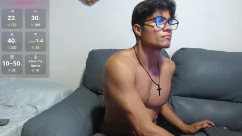 Snapshot of christian_musclet4 chatting on October 7, 2025, 3:36 am ---Chistian--- online show from October 7, 2025, 3:36 am