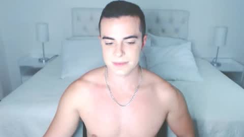 christiandiorx online show from October 22, 2025, 1:39 am