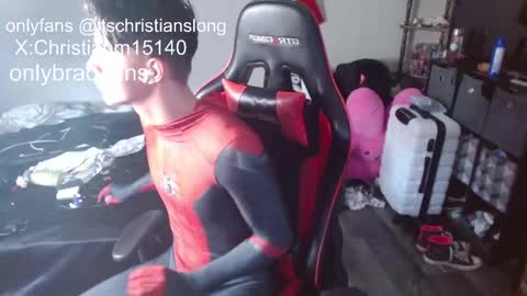 Snapshot of christianslong chatting on September 29, 2025, 10:36 pm christianslong online show from September 29, 2025, 10:36 pm