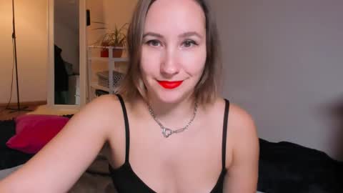 Snapshot of christina_rosse chatting on November 9, 2025, 9:29 am christina rosse online show from November 9, 2025, 9:29 am