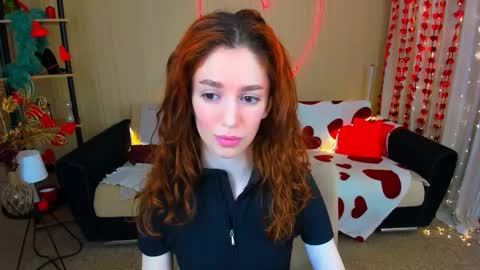 christinaconteeree online show from February 23, 2026, 10:12 am