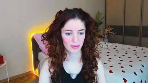 christinaconteeree online show from April 5, 2026, 3:15 am