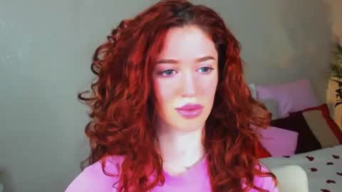 christinaconteeree online show from July 10, 2026, 7:05 pm